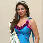 Nancy Reyes Reina del L Carnaval de San Miguel