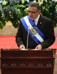 Presidente de la República, Mauricio Funes brindó discurso de dos años de Gestión ante los tres Órganos del Estado. Foto LPG 01/06/2011