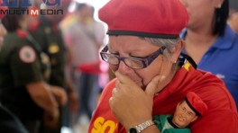 CONTINÚAN VISITAS A LOS RESTOS DEL PRESIDENTE HUGO CHÁVEZ EN VENEZUELA