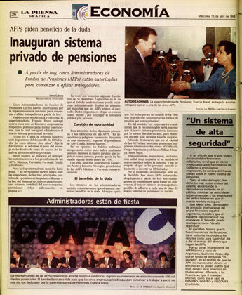 Inauguran sistema privado de pensiones